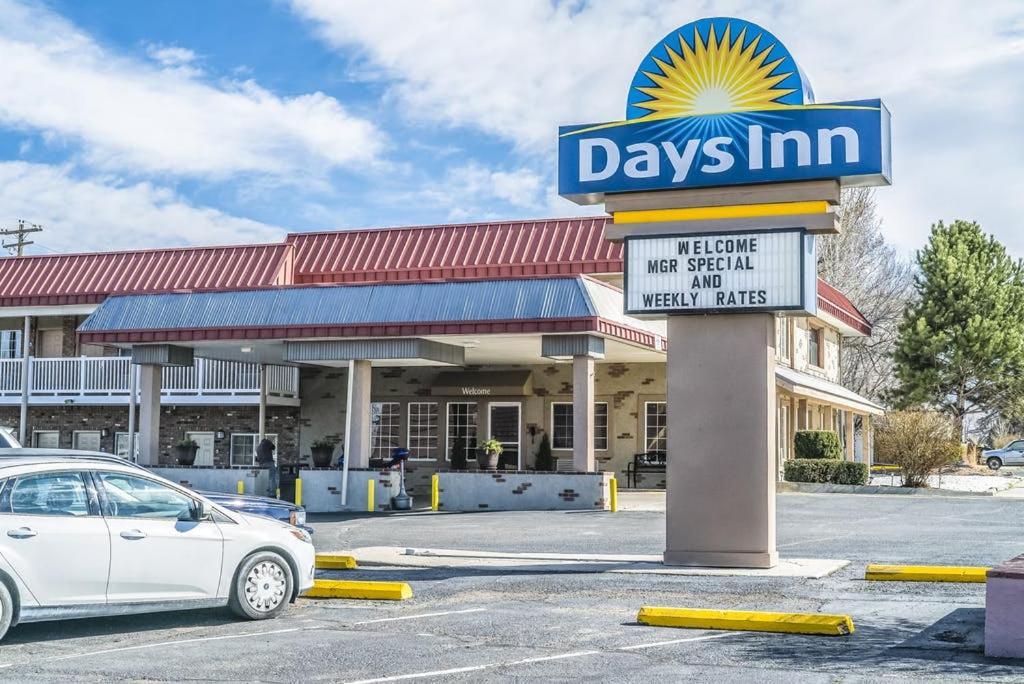 Days Inn By Wyndham Montrose Exterior foto